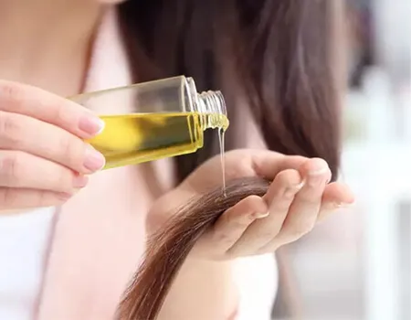 چگونه موهای خود را با روغن آرگان درمان کنید؟