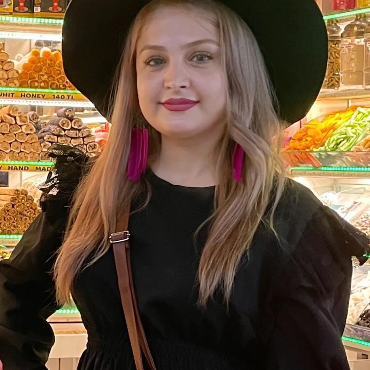 سالن زیبایی زری 