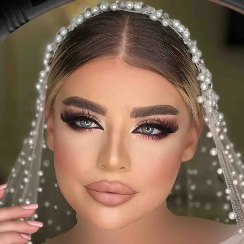 میکاپ گوشه تیره