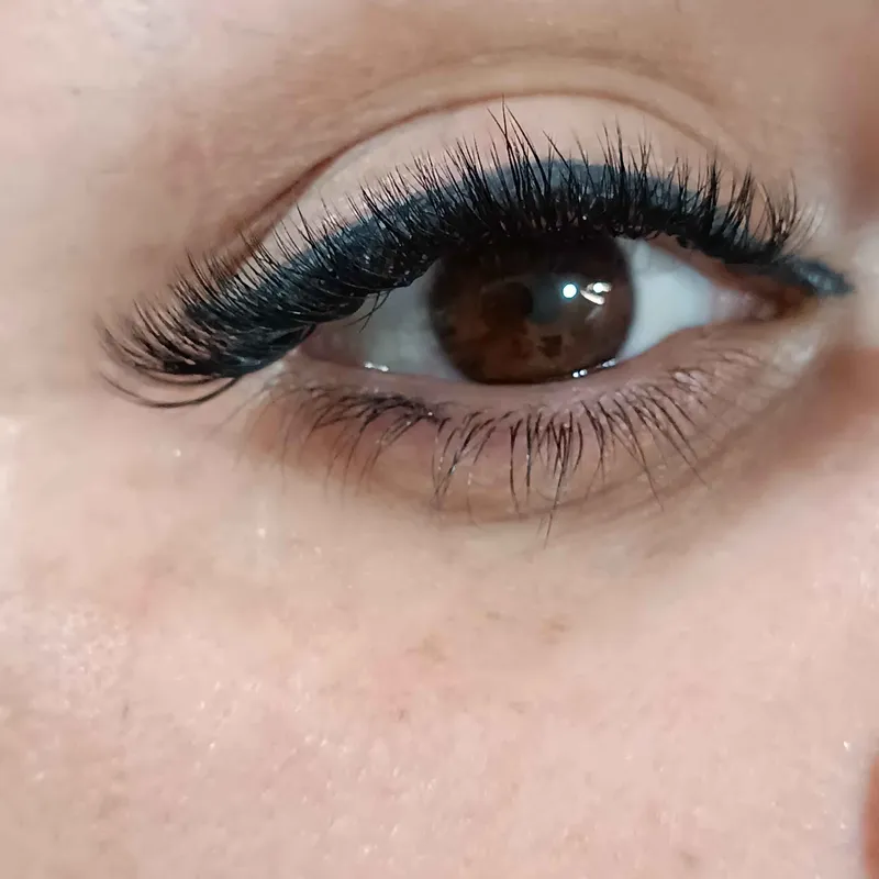 اکستنشن مژه