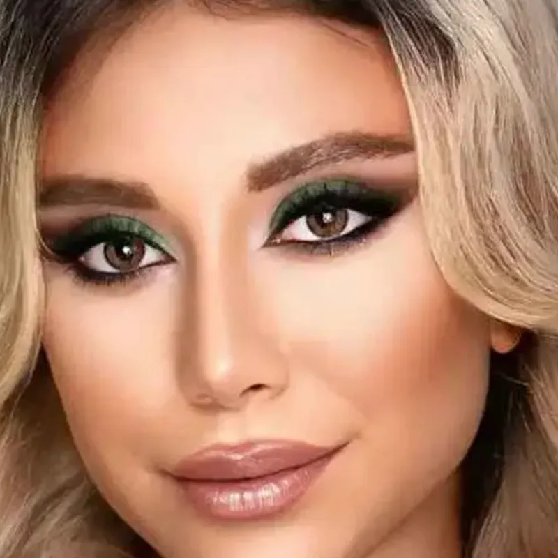 گریم و میکاپ