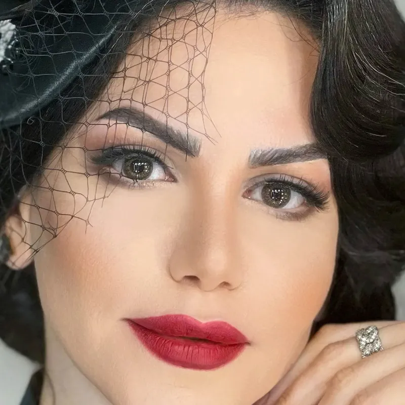 میکاپ کلاسیک 