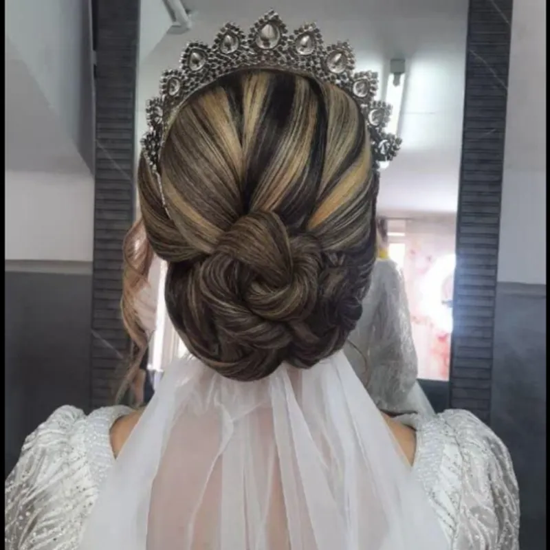 شینیون عروس