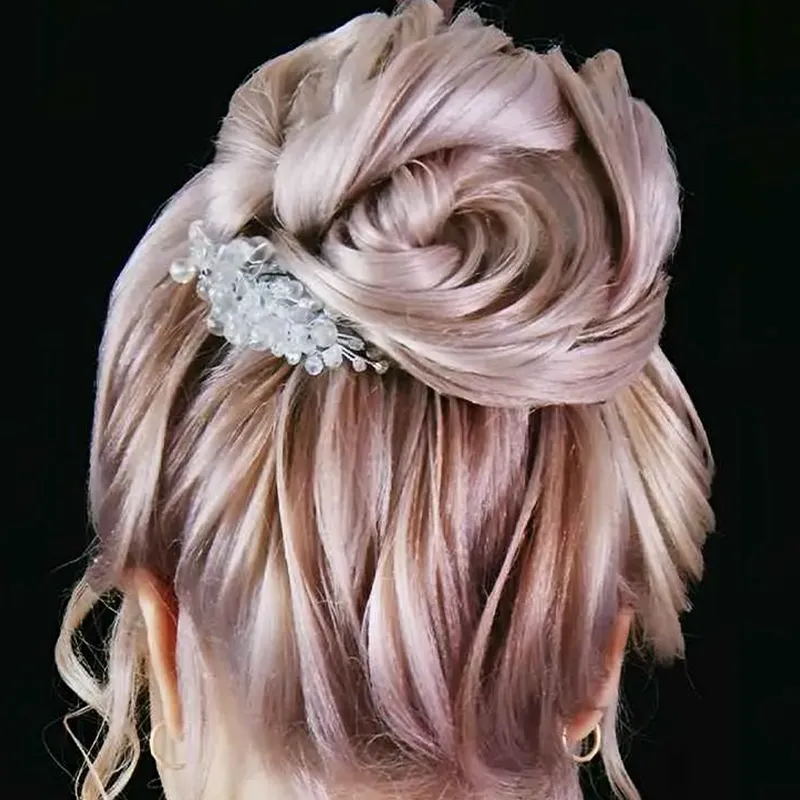 شینیون مو و رنگ مو 