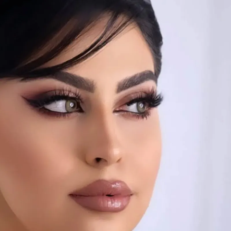 میکاپ عربی اسموکی شاین