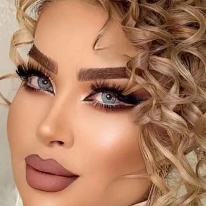 میکاپ خطی تیره