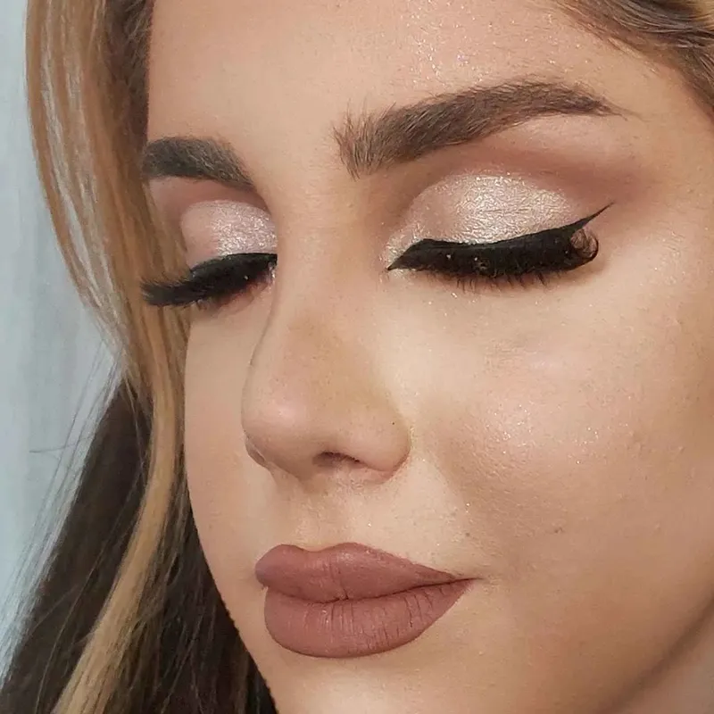 میکاپ لایت عروس