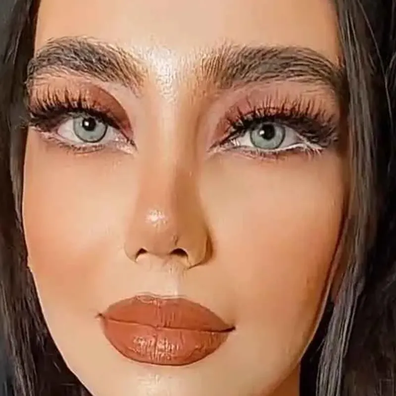 میکاپ برزیلی ژورنالی