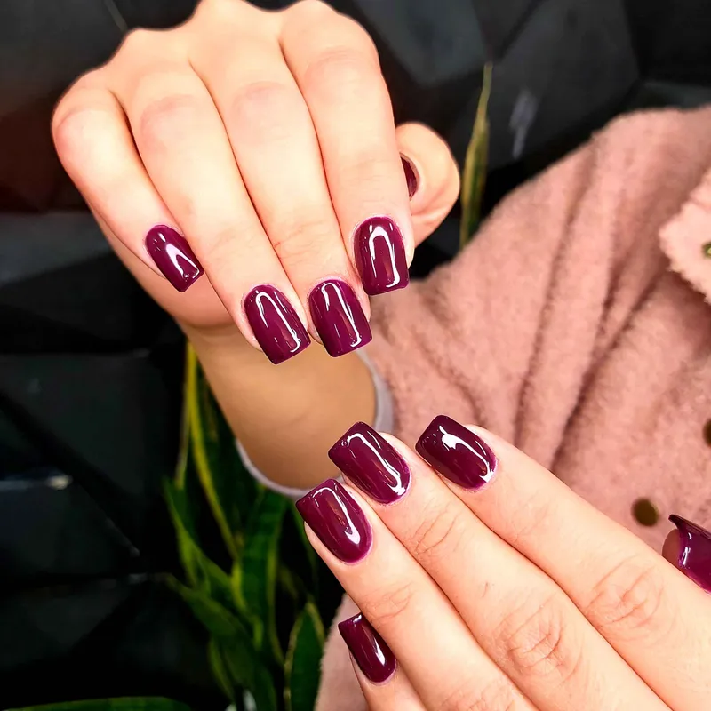 کاشت و ترمیم ناخن