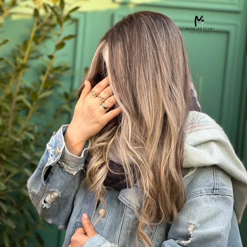 انواع خدمات رنگ و لایت ، آمبره،سامبره،بالیاژ،لایت کلاسیک