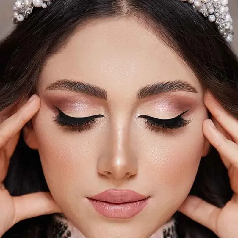 میکاپ مدیوم 