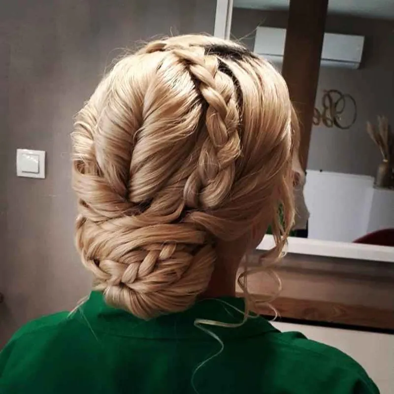 شنیون اروپایی خاص پسند