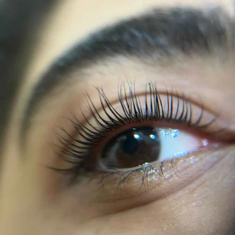 لیفت و لمینت مژه