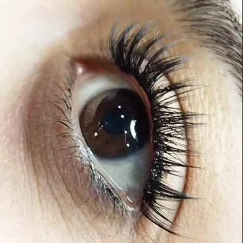 کاشت مژه موقت