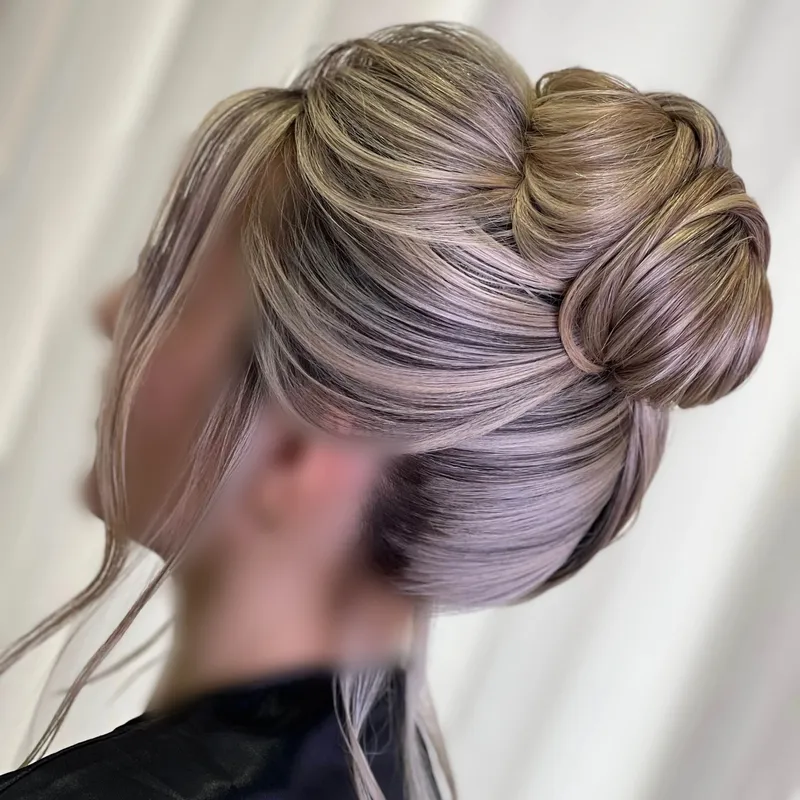 شنیون و میکاپ