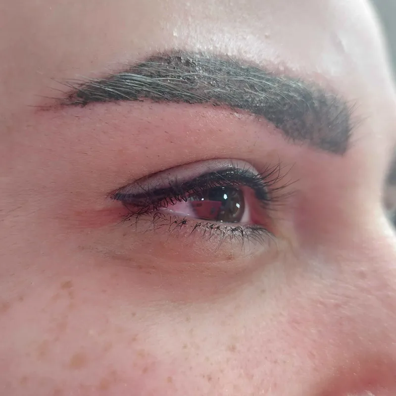 خط چشم دائم