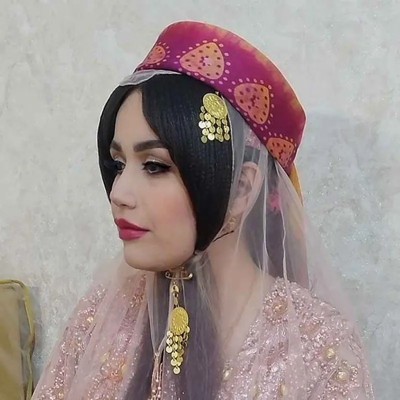 میکاپ و زلف محلی