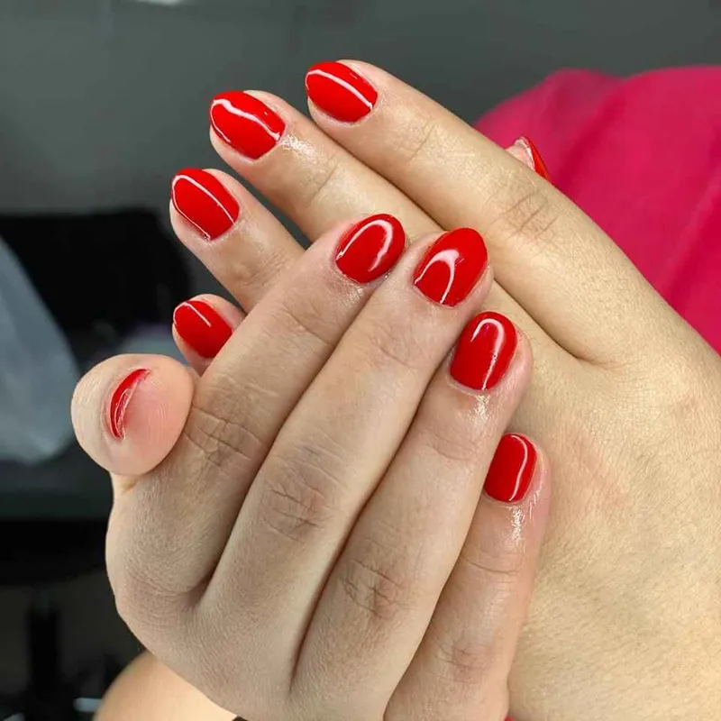 لمینت و حجم دهی ناخن طبیعی