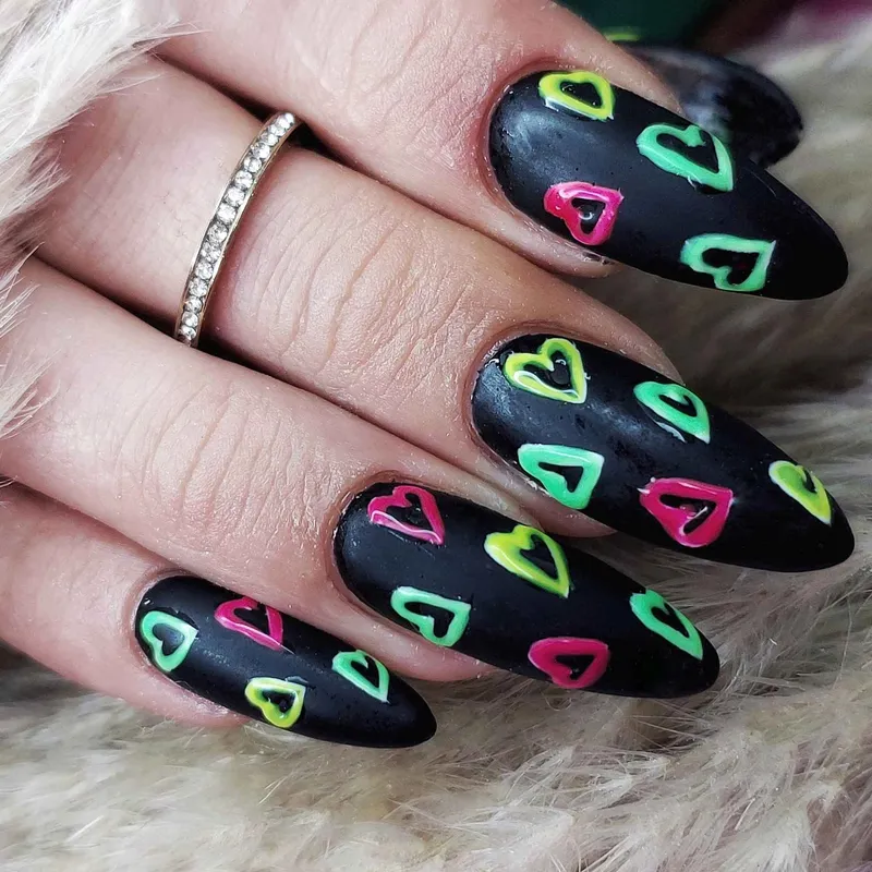 ترمیم و طراحی با قلم