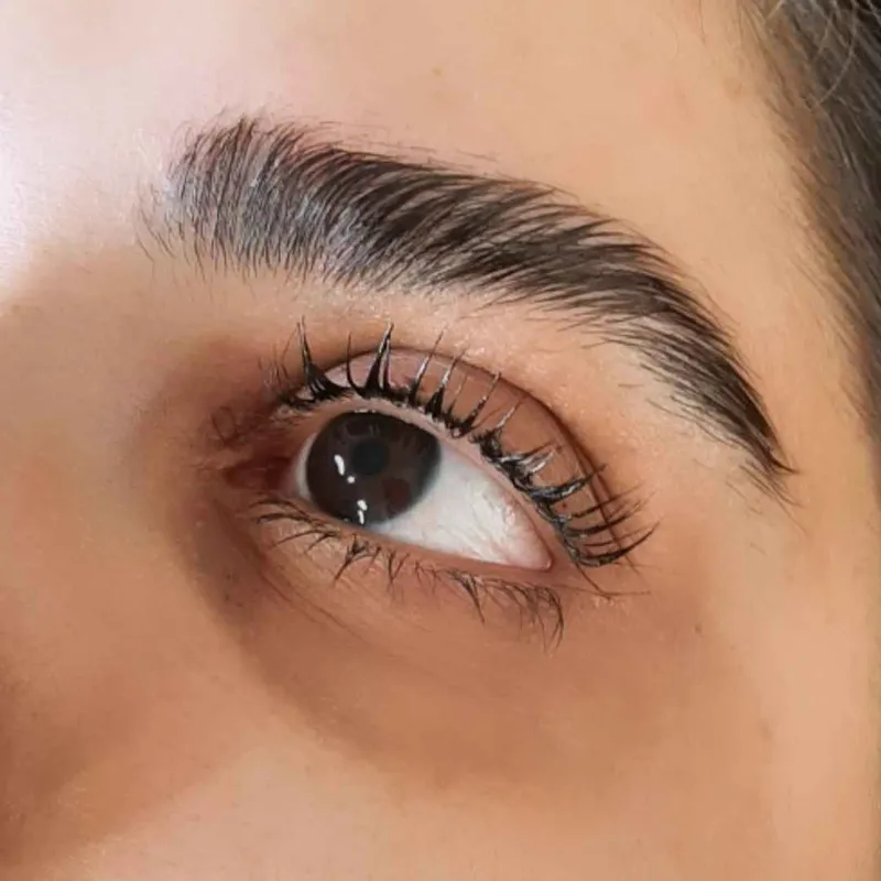 لیفت و تینت مژه و ابرو