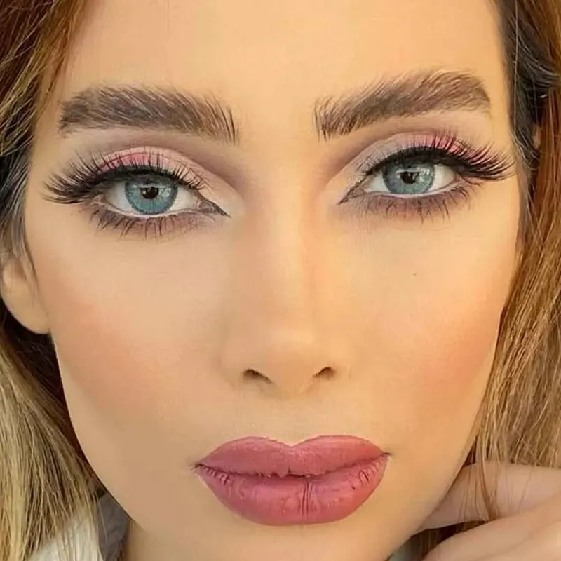 میکاپ خطی لایت 