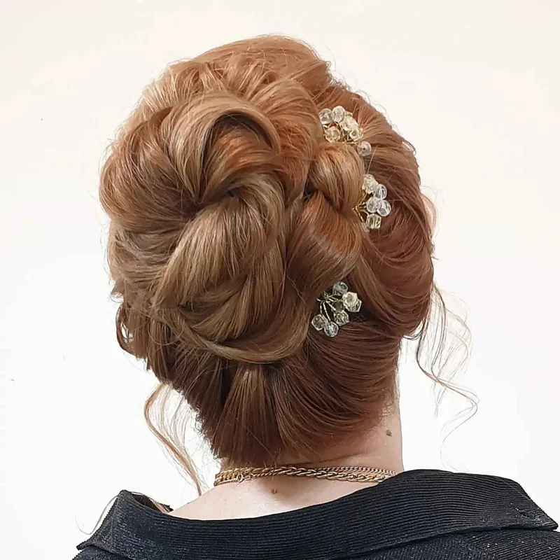 مدل بالای سر