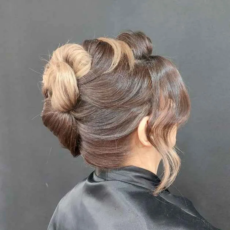 مدل بالای سر