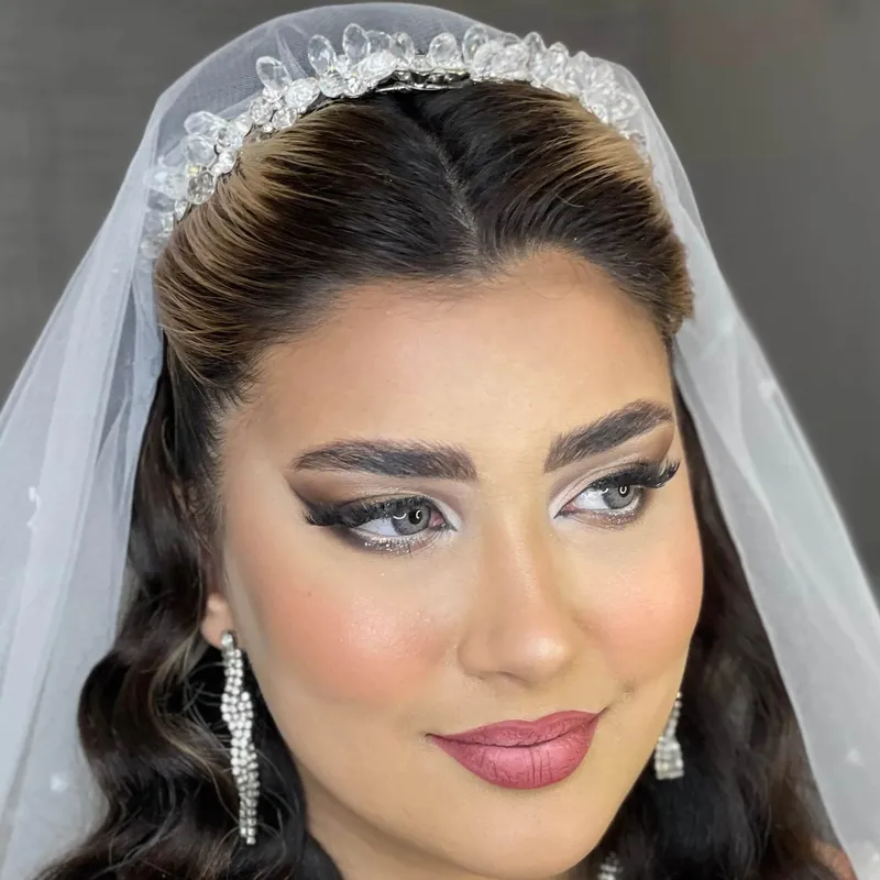 میکاپ و شینیون عروس