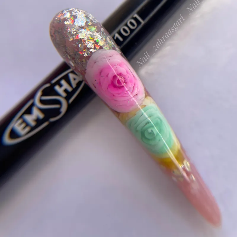 گلبرگ رویایی