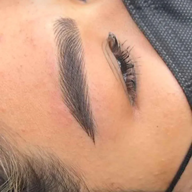 اموزش و خدمات میکروبلیدینگ