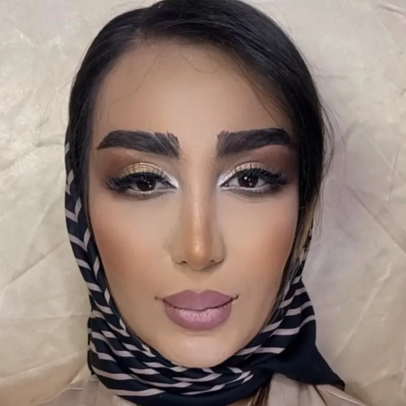 میکاپِ شاین دار