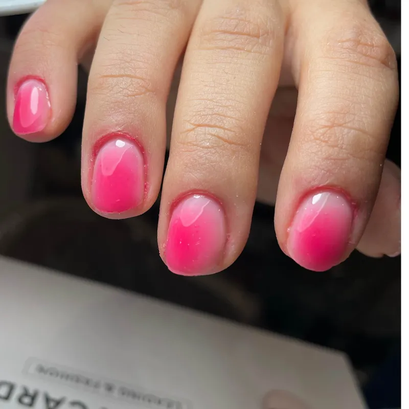 ژلپولیش ناخن