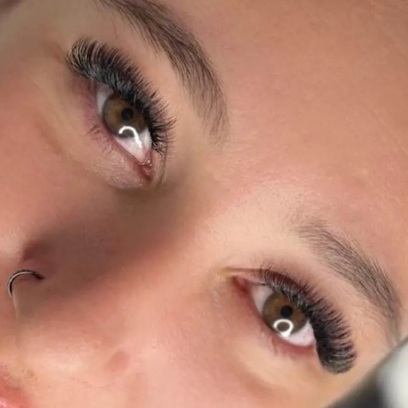 اکستنشن مژه