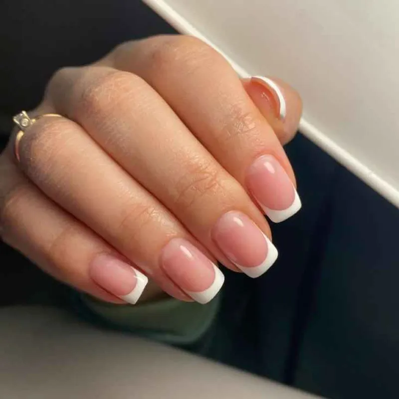 خدمات ناخن زرین