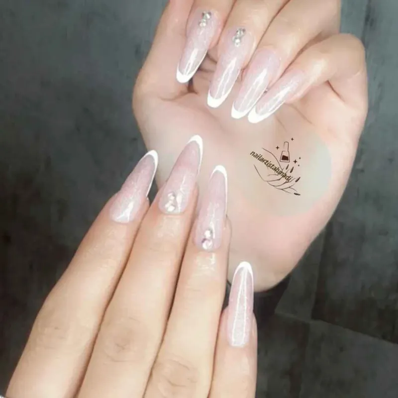 کاشت ناخن لمینت  ژلیش