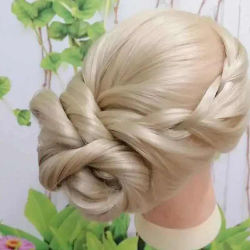 سالن هدیه همه خدمات انجام میده