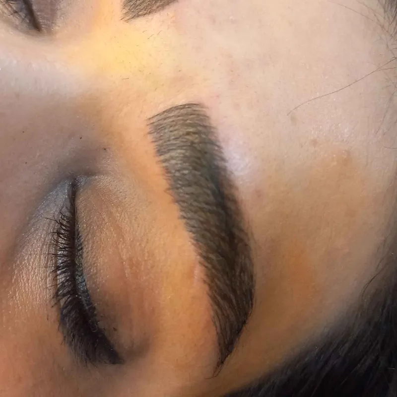 میکروبلیدینگ نچرال