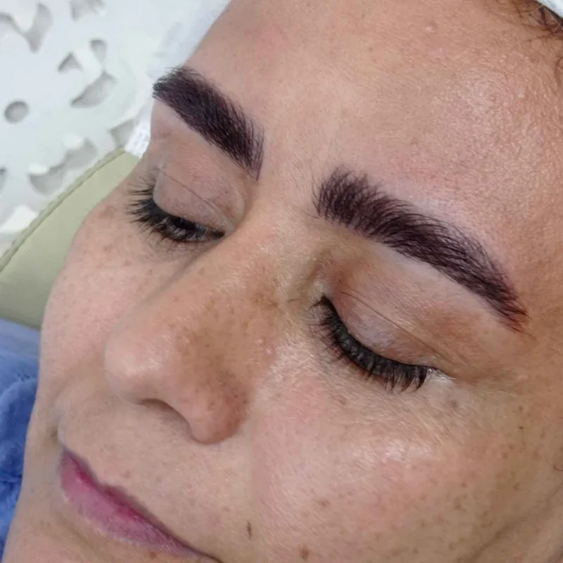 میکروبلیدینگ ب سبک نچرال