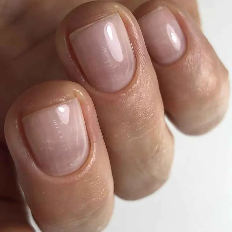 لمینت و مانیکور روسی