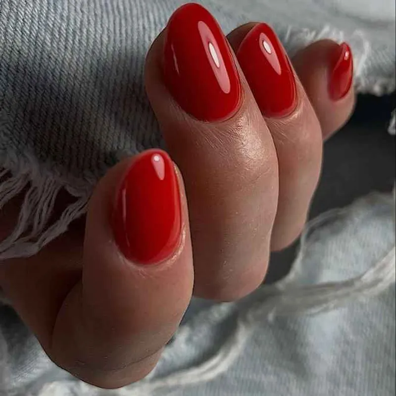 خدمات و آموزش آکادمی زیبایی روفیا 