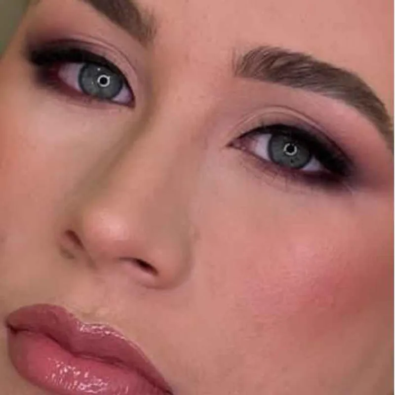 میکاپ صورتهای جوش دار