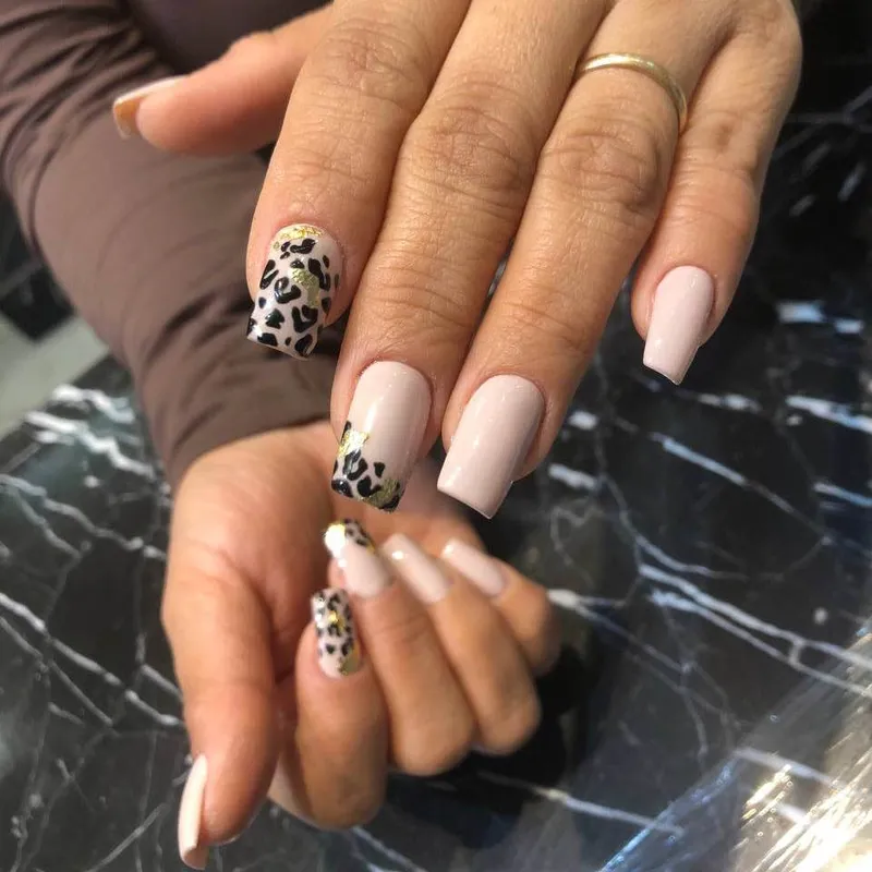 ترمیم ناخن پلنگی 