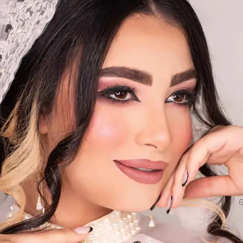 میکاپ عروسکی