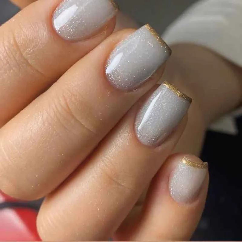 حجیم سازی ناخن طبیعی