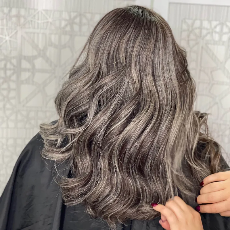 مهسانوری،اموزش و خدمات رنگ