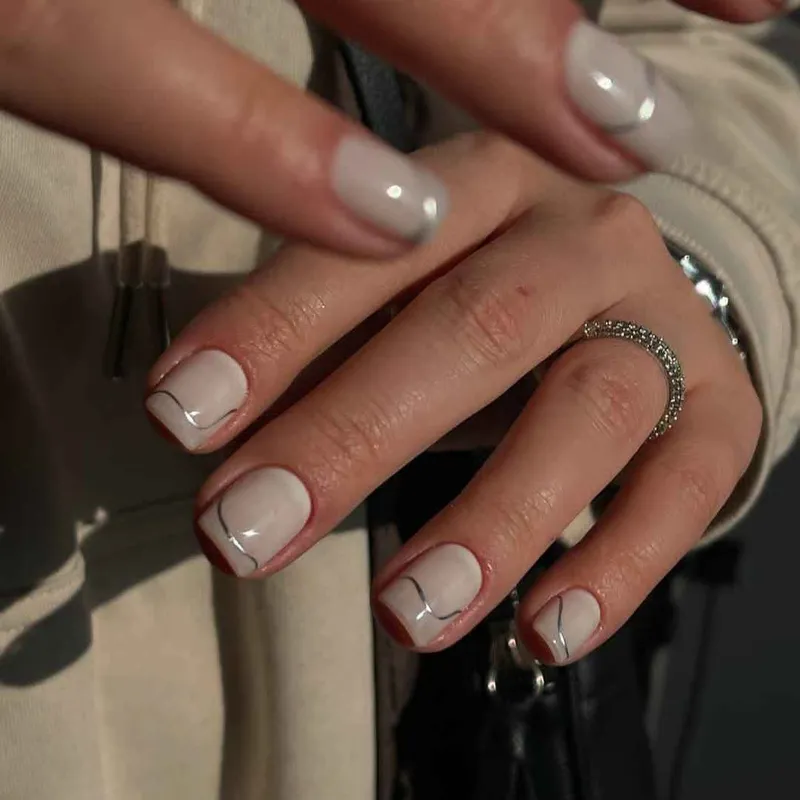 خدمات تخصصی ناخن 