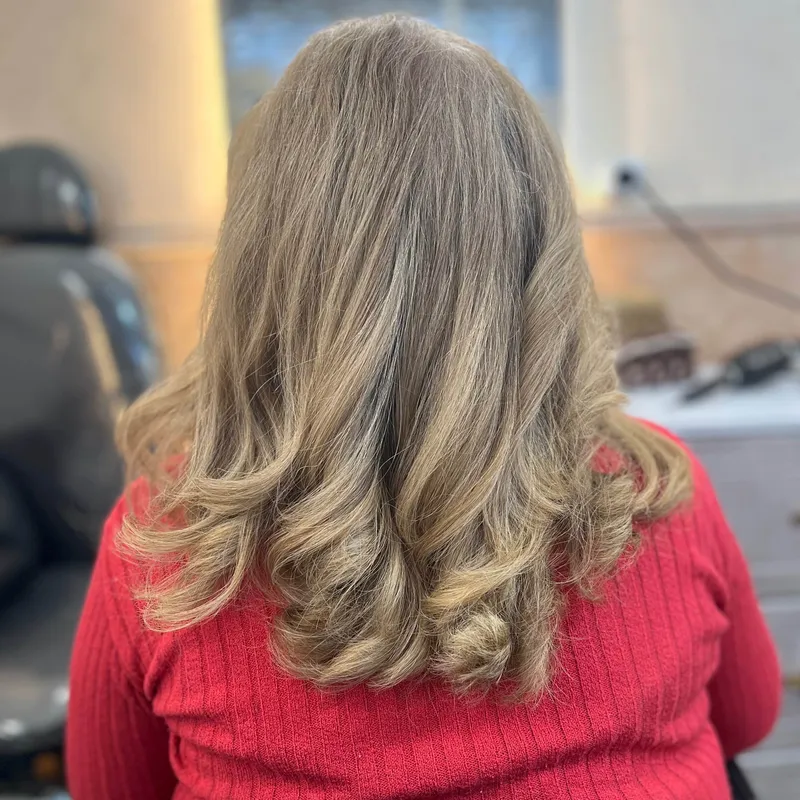 امبره زیبای مشتری عزیزم 