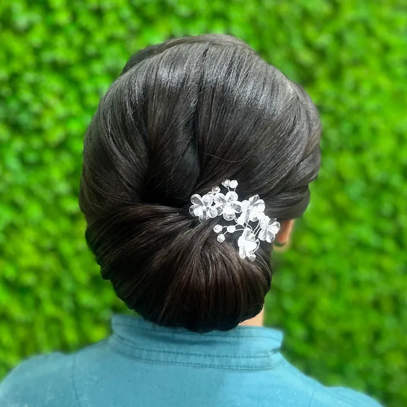 شنیون اروپایی با موی کوتاه