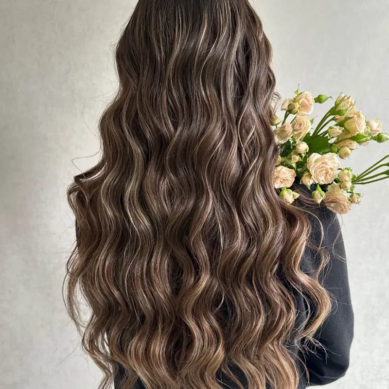 كرلي موبلند