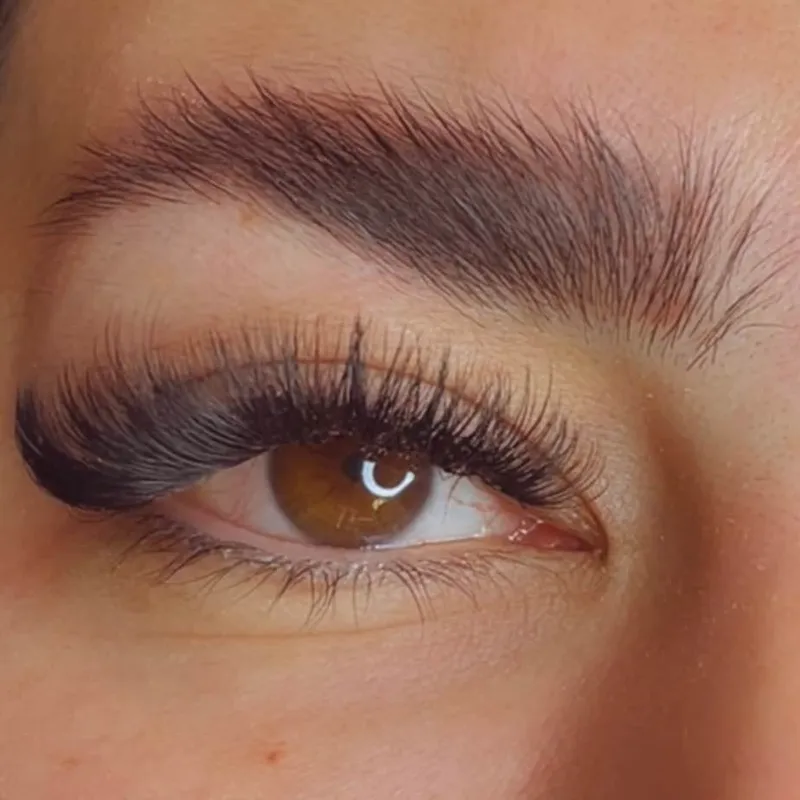 اکستنشن مژه 2